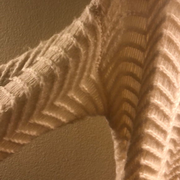 Sweater - Picture 2 of 3